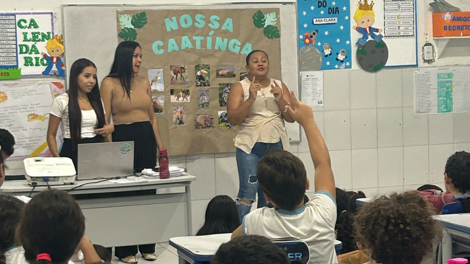 PROJETO DIA DA CAATINGA FOI APRESENTADO EM ESCOLAS DO SISTEMA MUNICIPAL DE ENSINO