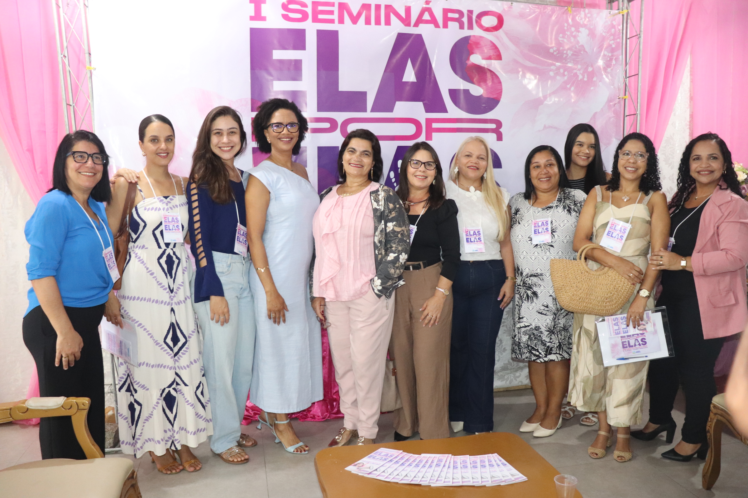 FOINOTÍCIAEMMARÇO: SEMINÁRIO ELAS POR ELAS PROMOVEU A CONSCIENTIZAÇÃO DA URGÊNCIA DO ENFRENTAMENTO À VIOLÊNCIA CONTRA A MULHER
