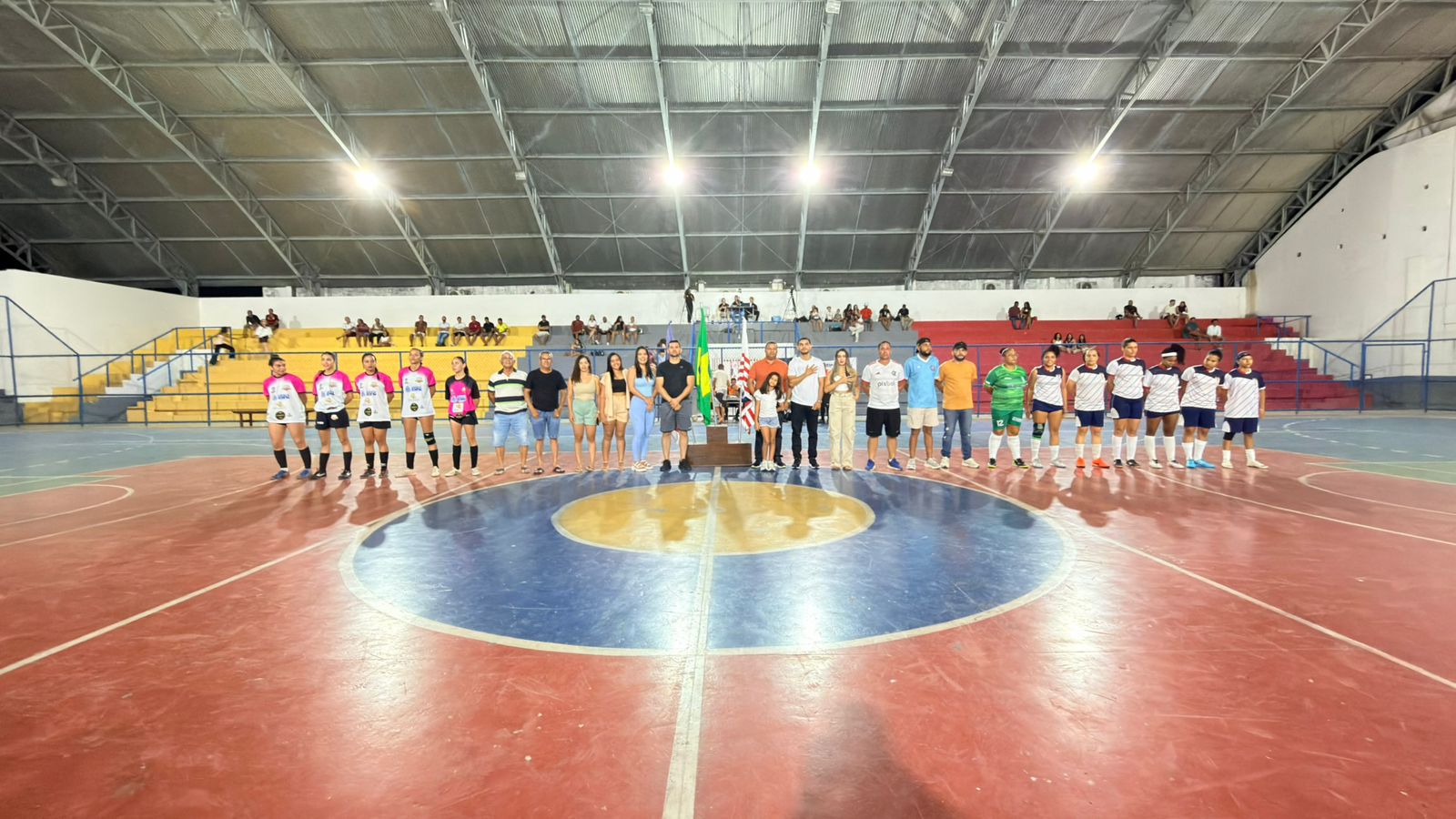FINAL DO CAMPEONATO CAMPO-FORMOSENSE DE FUTSAL MASCULINO E FEMININO MOVIMENTOU O ESPORTE DO MUNICÍPIO